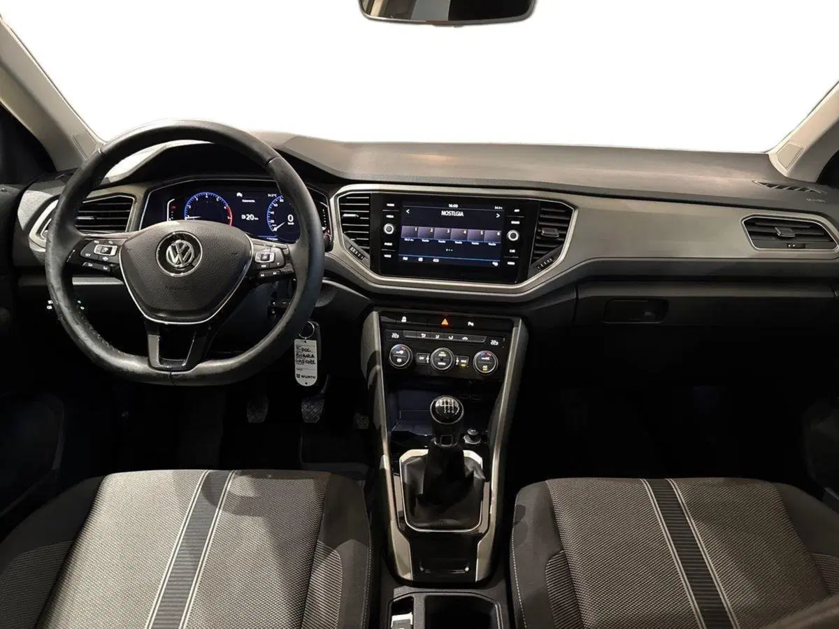 Volkswagen T-Roc usata a Prato (11)