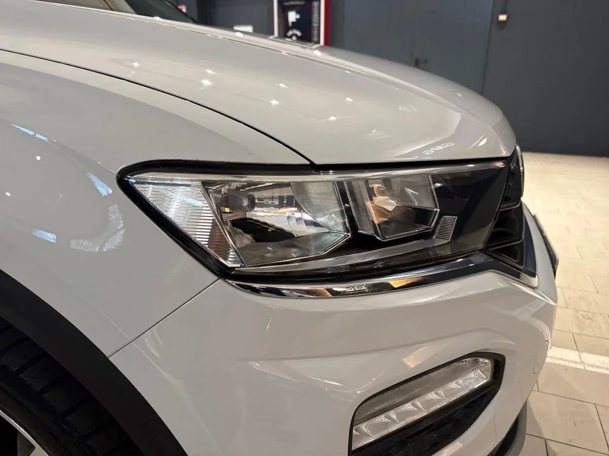 Volkswagen T-Roc usata a Prato (7)