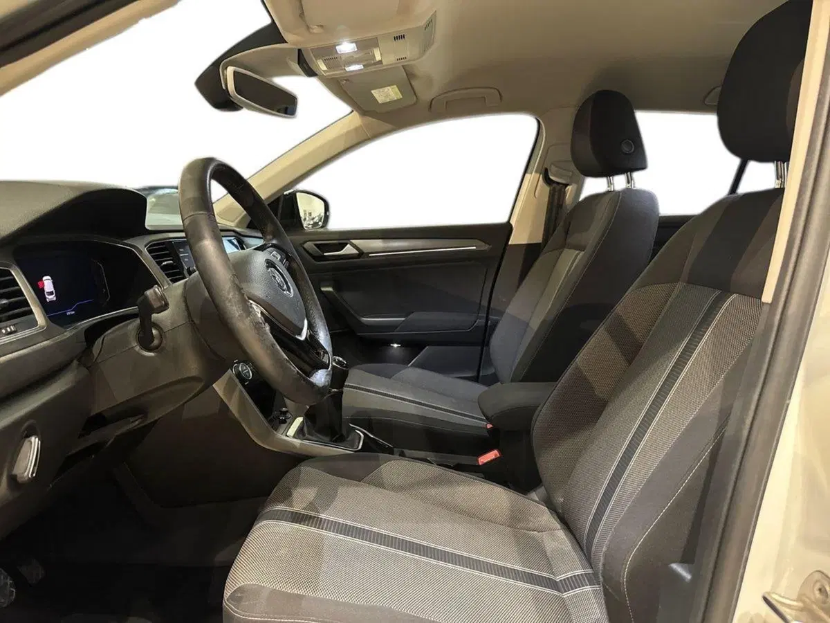 Volkswagen T-Roc usata a Prato (9)