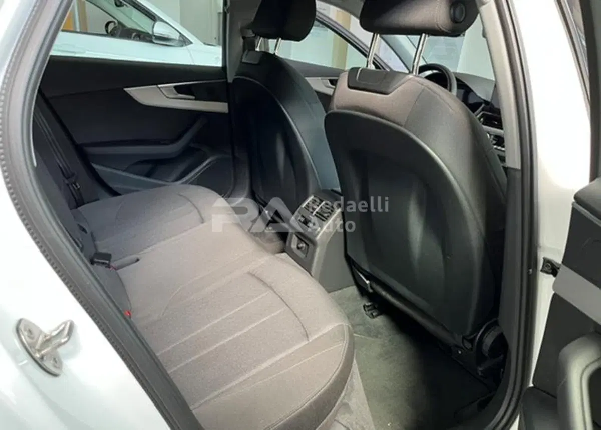 Audi A6 Allroad usata a Lecco (11)