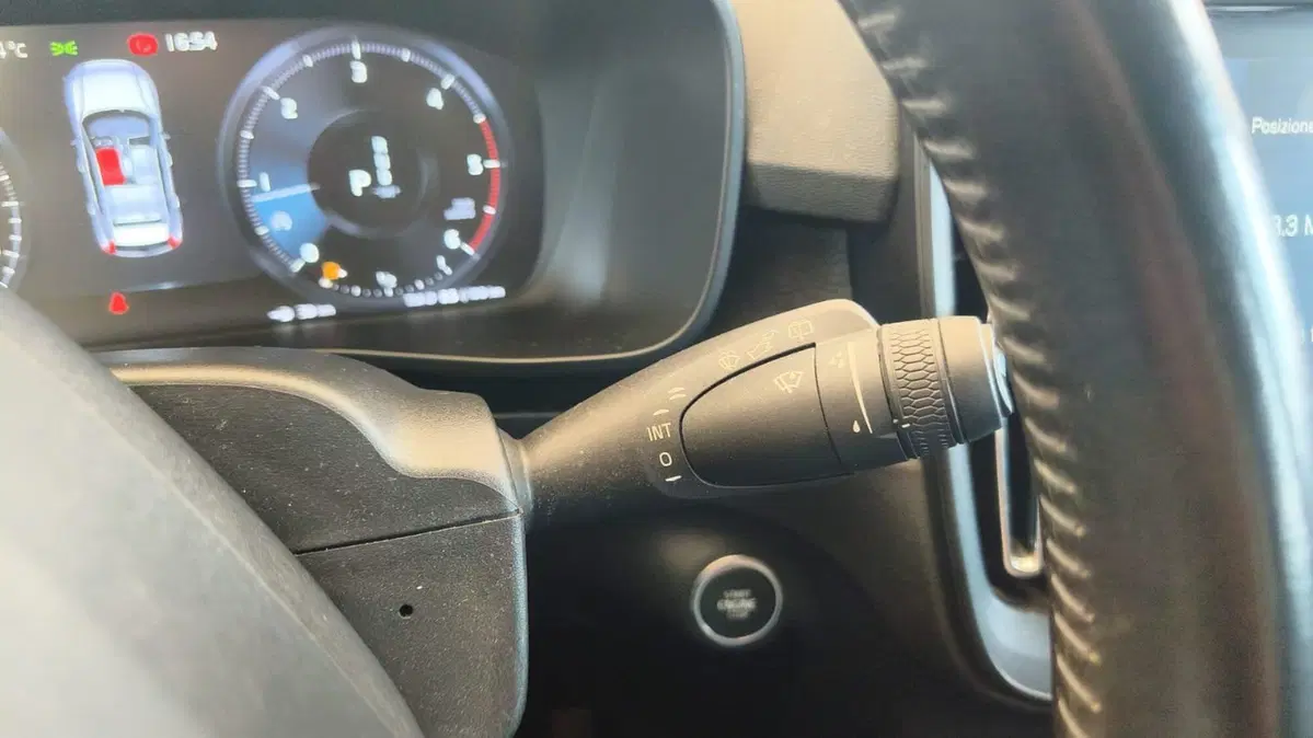Volvo XC40 usata a Firenze (19)
