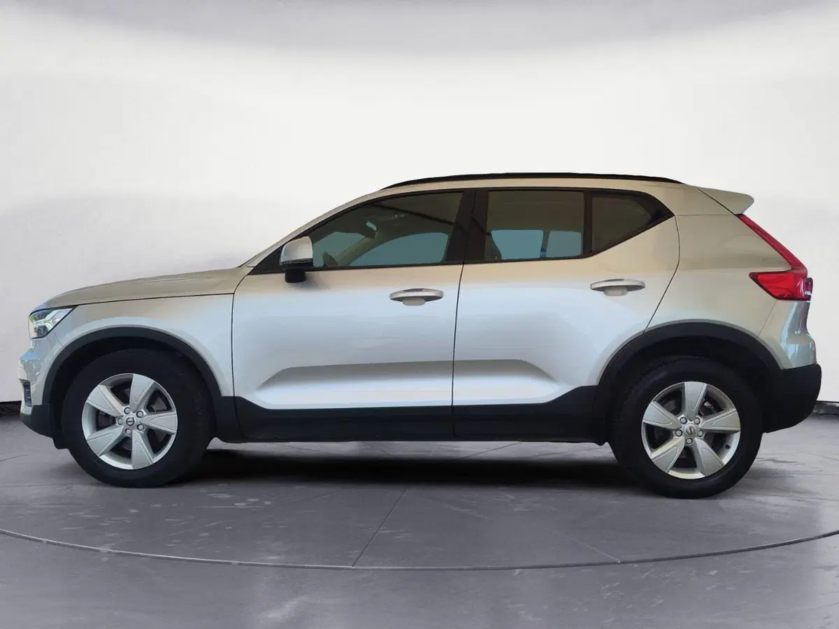 Volvo XC40 usata a Firenze (3)