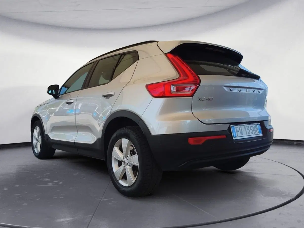 Volvo XC40 usata a Firenze (6)