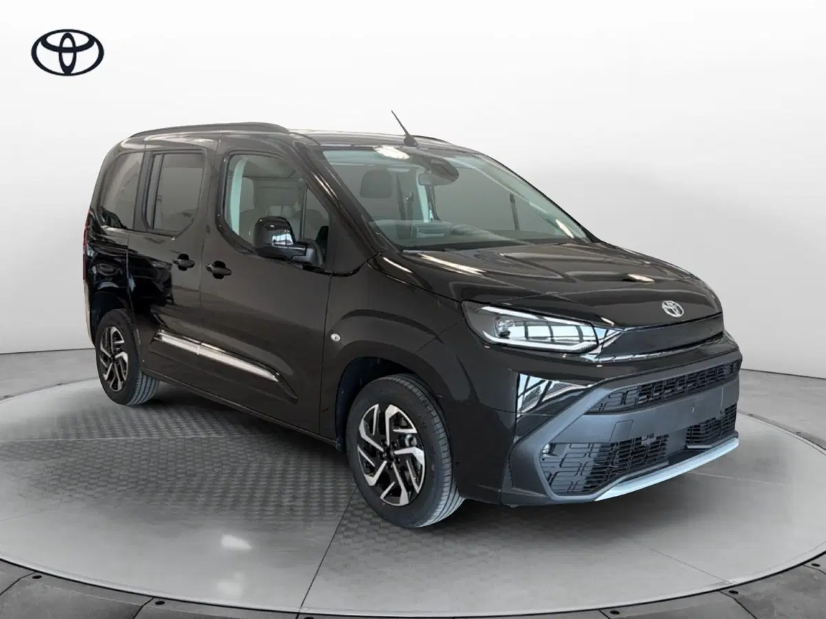Toyota Proace City Verso nuova a Vicenza (8)