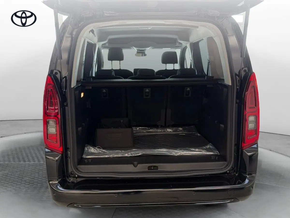 Toyota Proace City Verso nuova a Vicenza (9)