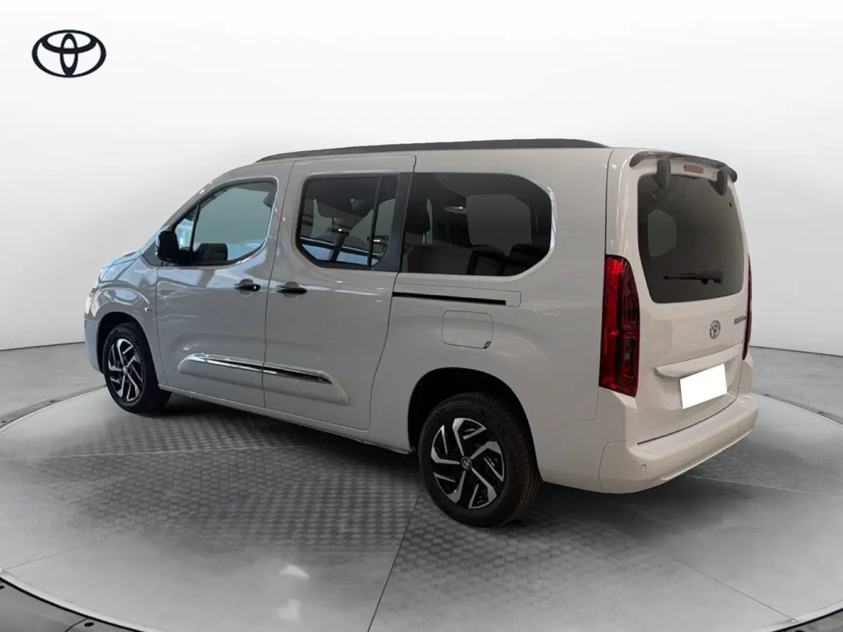 Toyota Proace City Verso nuova a Vicenza (3)
