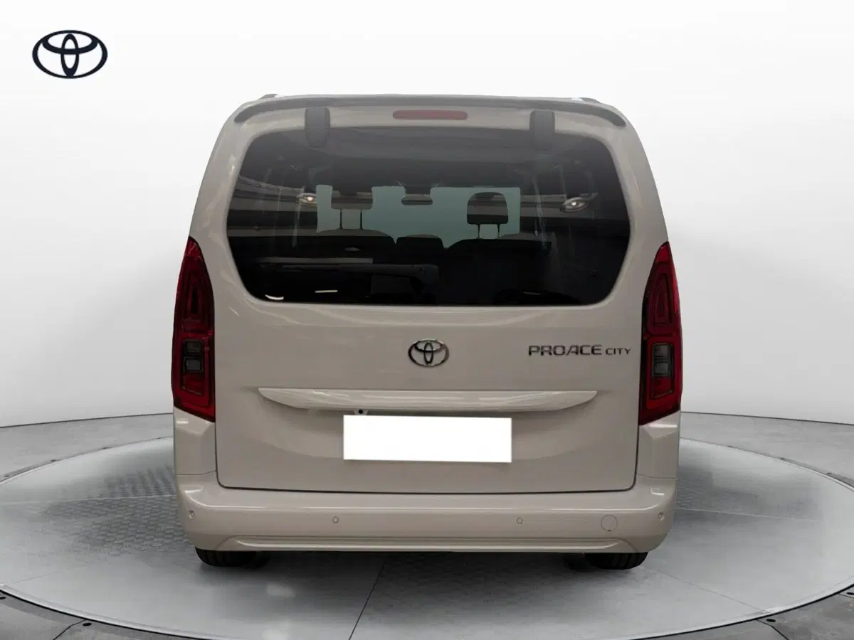 Toyota Proace City Verso nuova a Vicenza (4)
