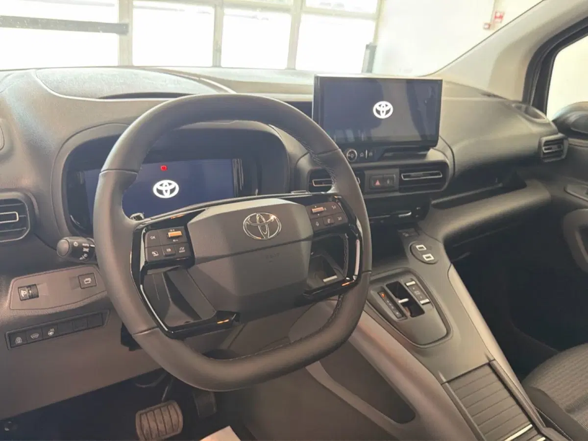 Toyota Proace City Verso nuova a Vicenza (12)