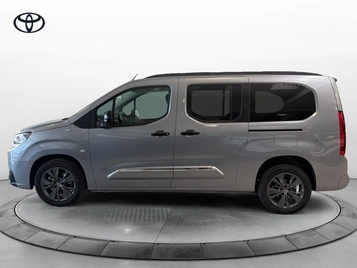 Toyota Proace City Verso nuova a Vicenza (2)