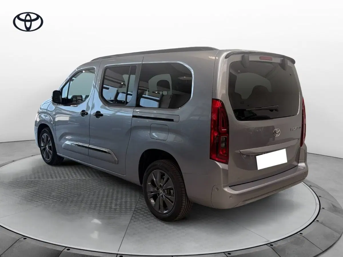 Toyota Proace City Verso nuova a Vicenza (3)