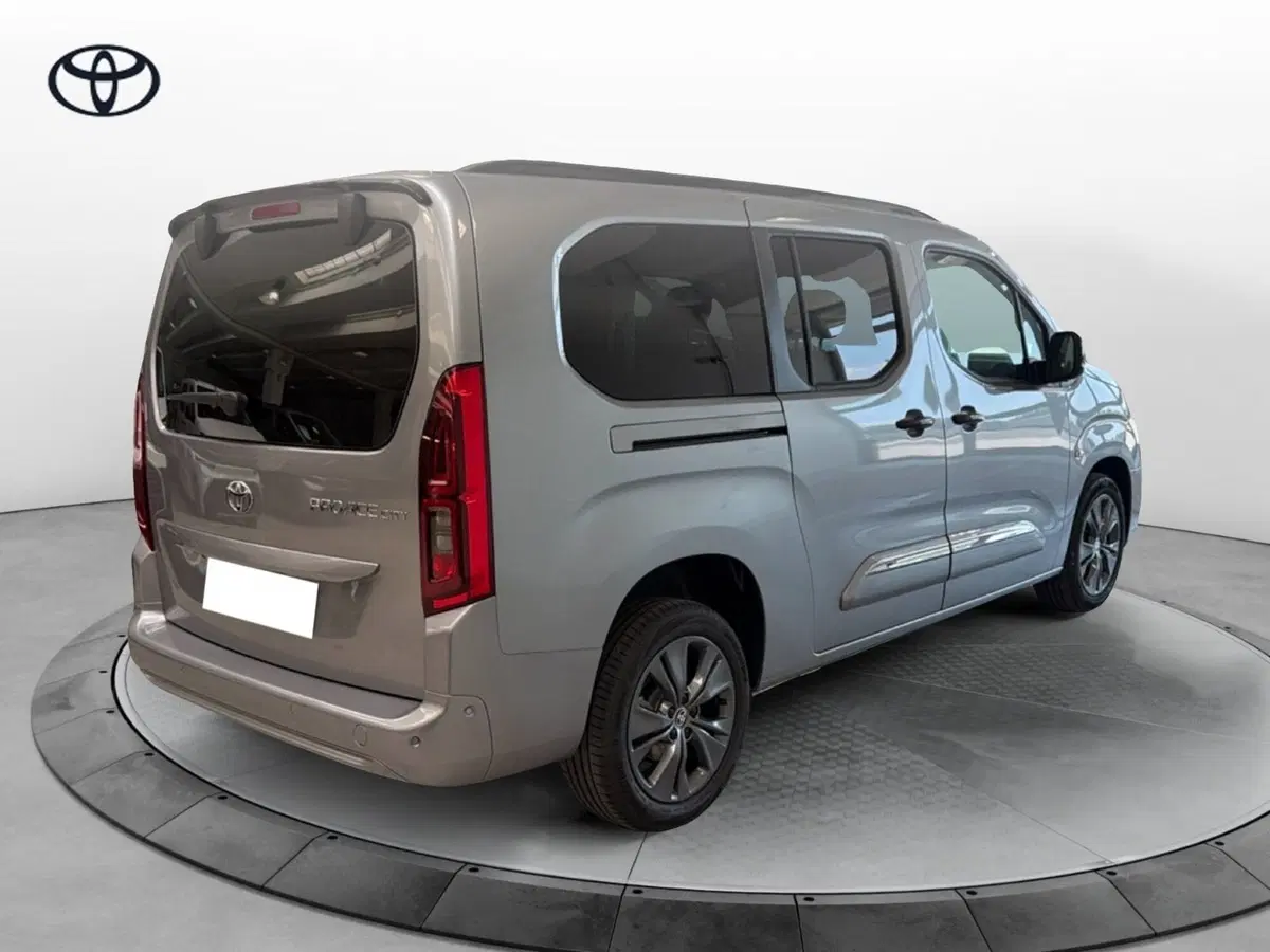 Toyota Proace City Verso nuova a Vicenza (6)