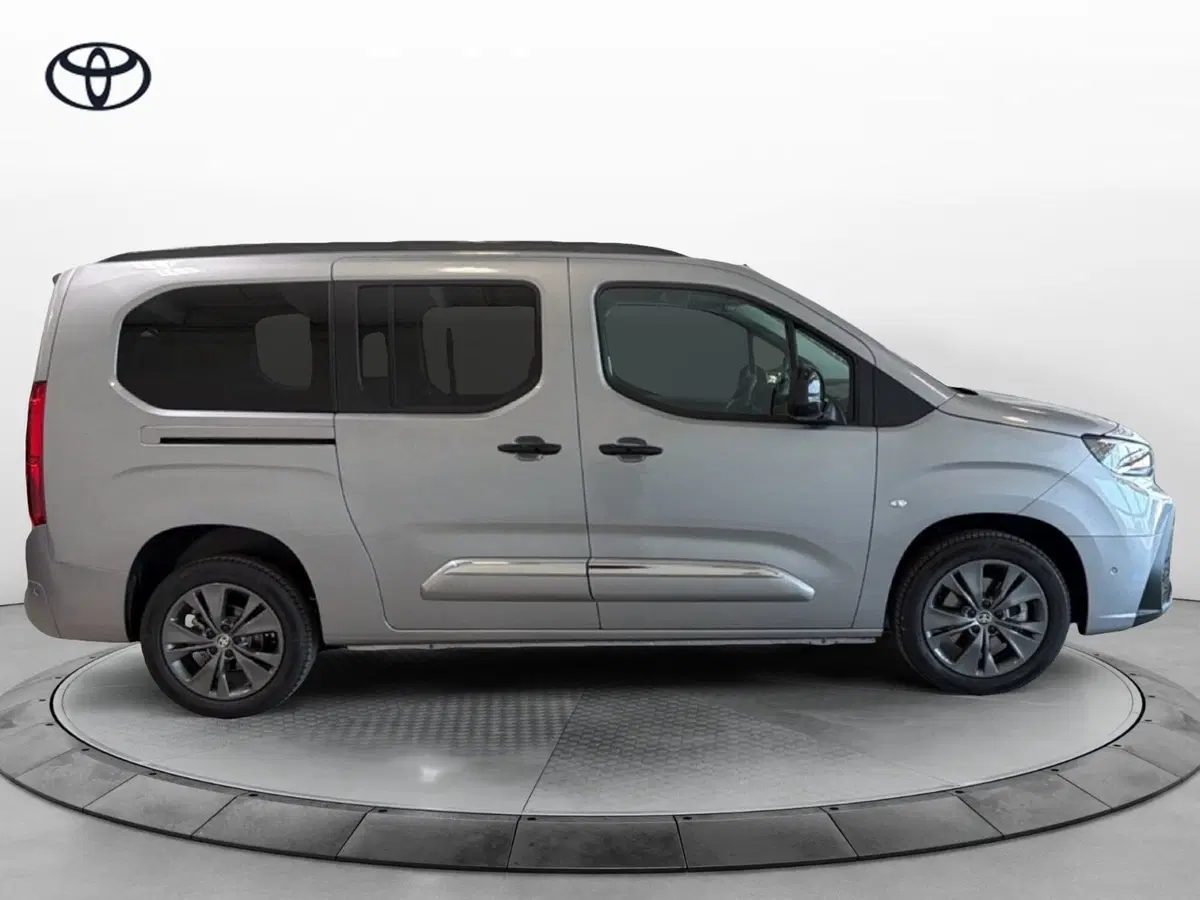 Toyota Proace City Verso nuova a Vicenza (7)