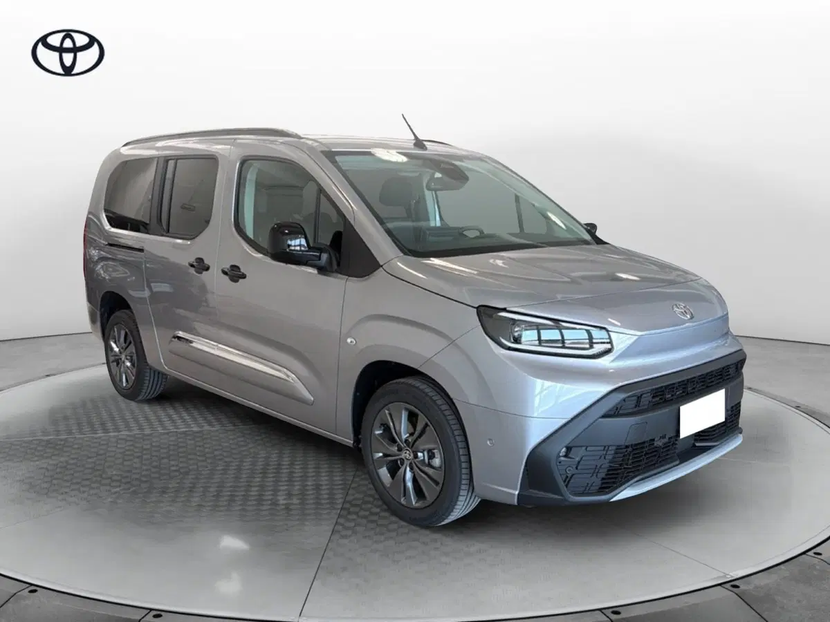 Toyota Proace City Verso nuova a Vicenza (8)
