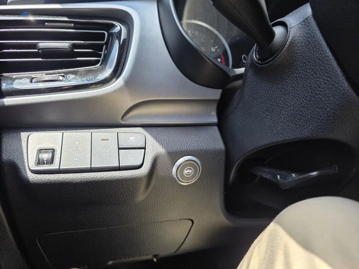 Kia Stonic usata a Rimini (15)