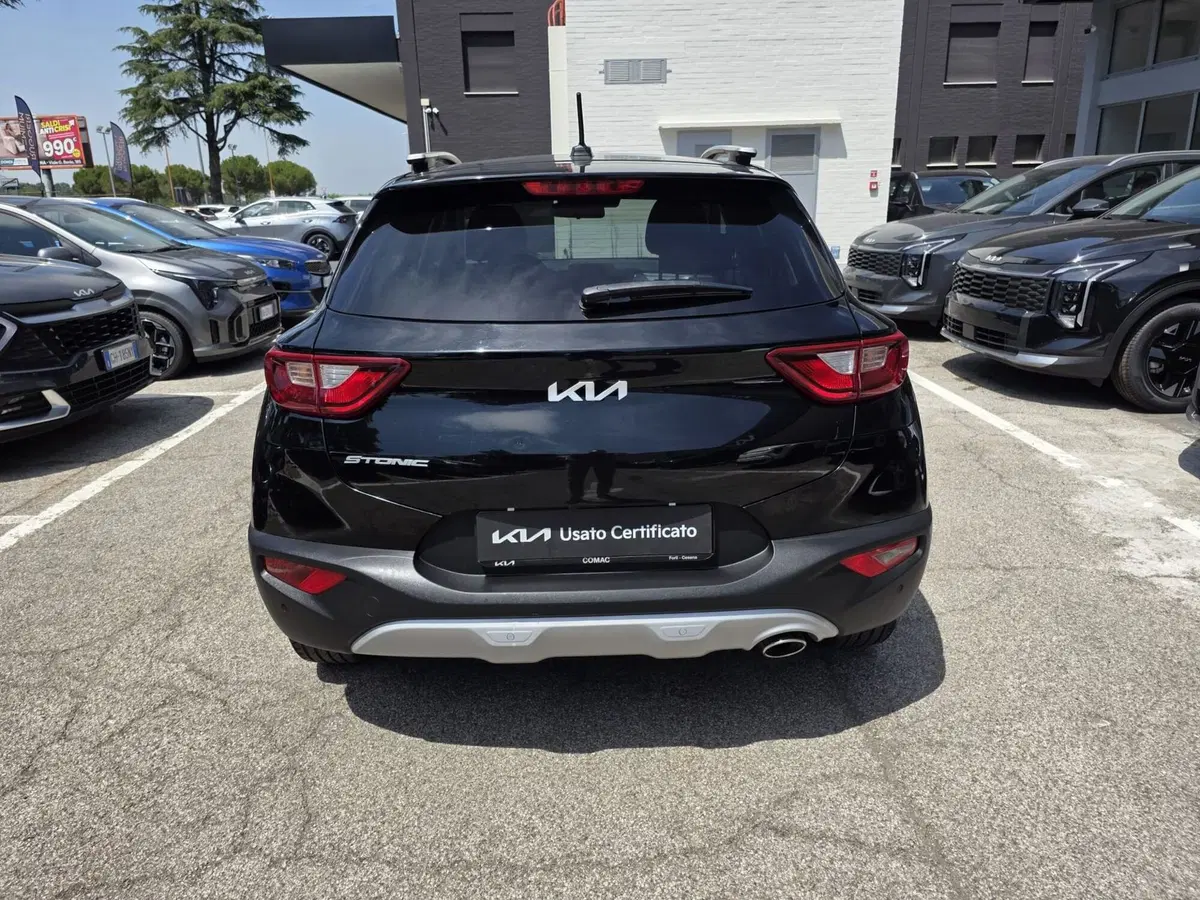 Kia Stonic usata a Rimini (6)