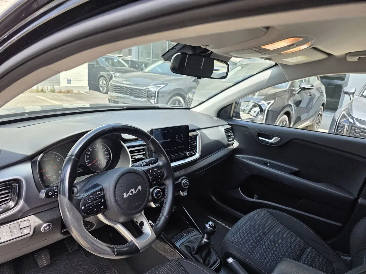 Kia Stonic usata a Rimini (9)