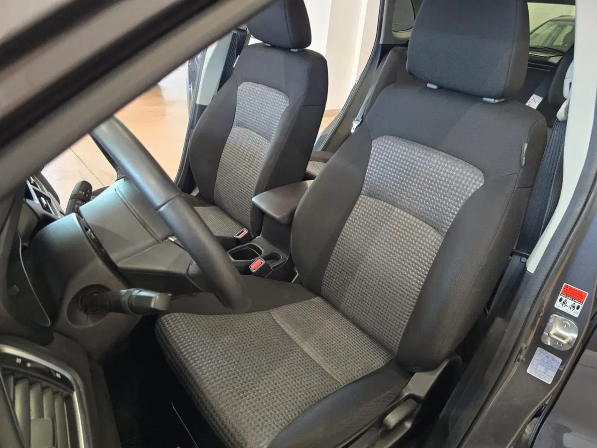 Suzuki S-Cross usata a Rimini (9)