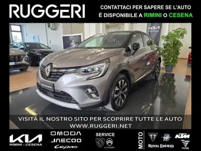 Renault Captur TCe 100 CV GPL Techno Fast Track del 2023 usata a Rimini