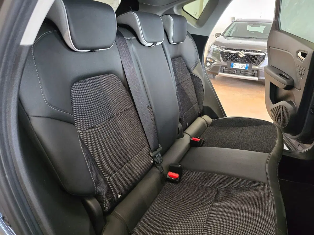 Renault Captur usata a Rimini (11)