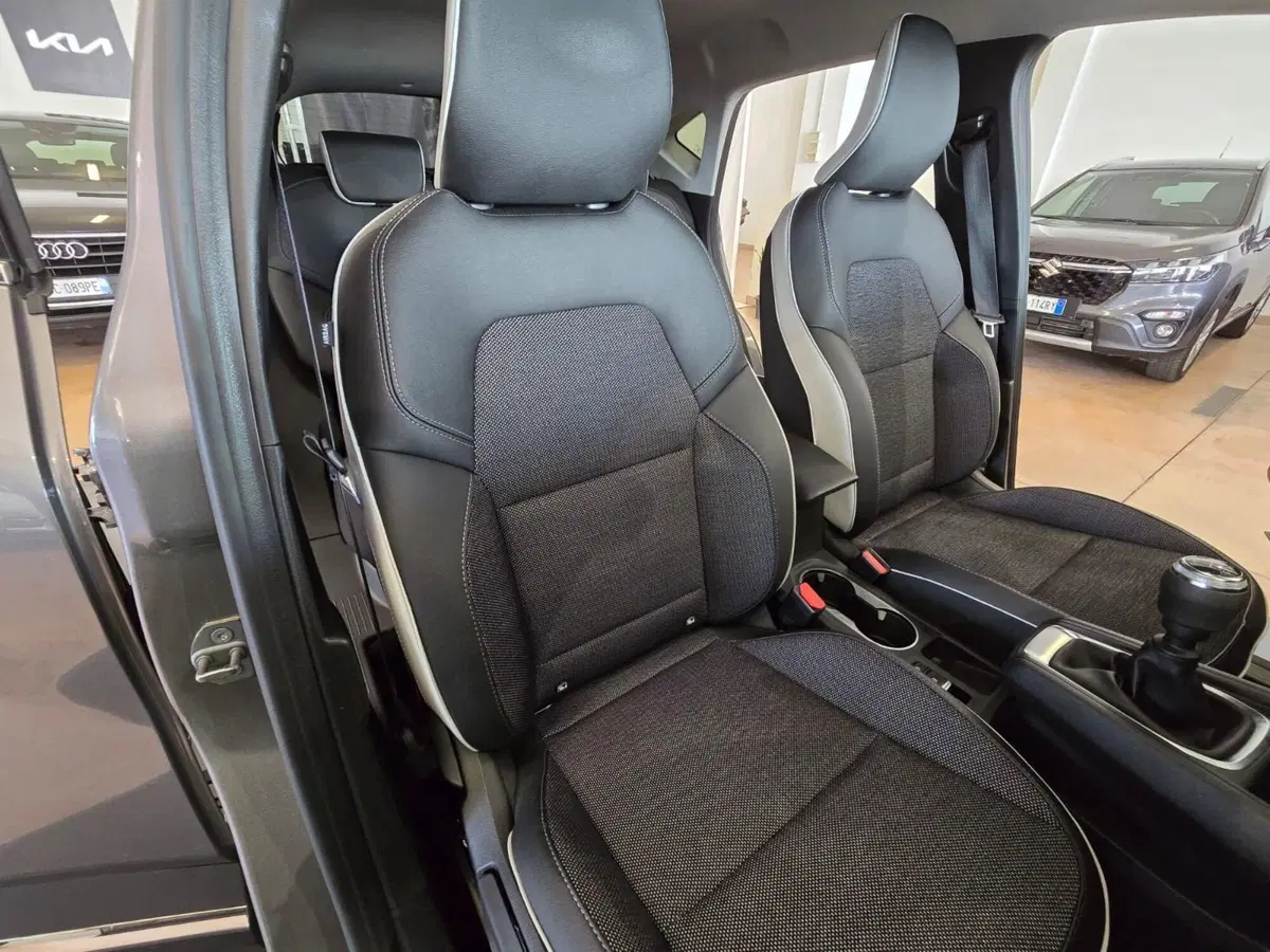 Renault Captur usata a Rimini (13)