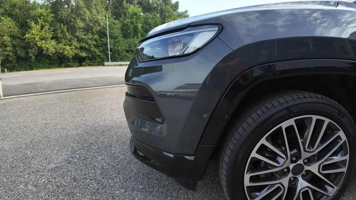 Jeep Compass usata a Venezia (20)