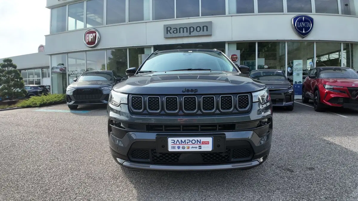 Jeep Compass usata a Venezia (7)