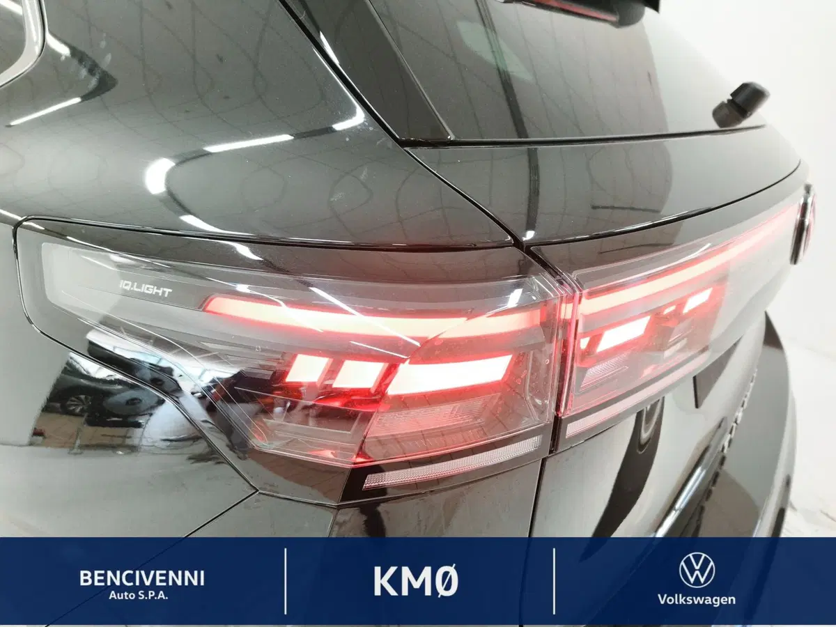 Volkswagen Tiguan nuova a Catanzaro (13)
