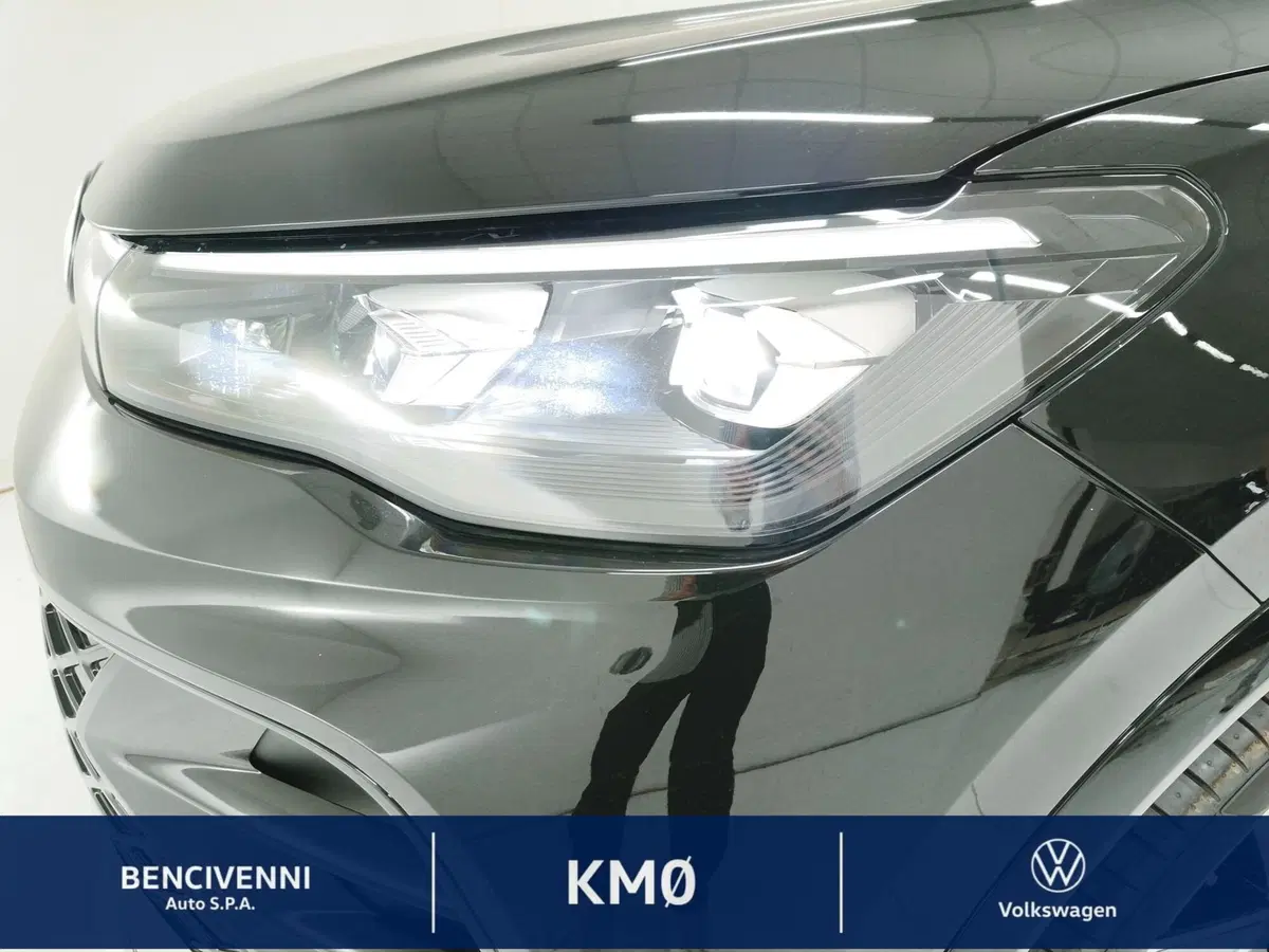 Volkswagen Tiguan nuova a Catanzaro (14)