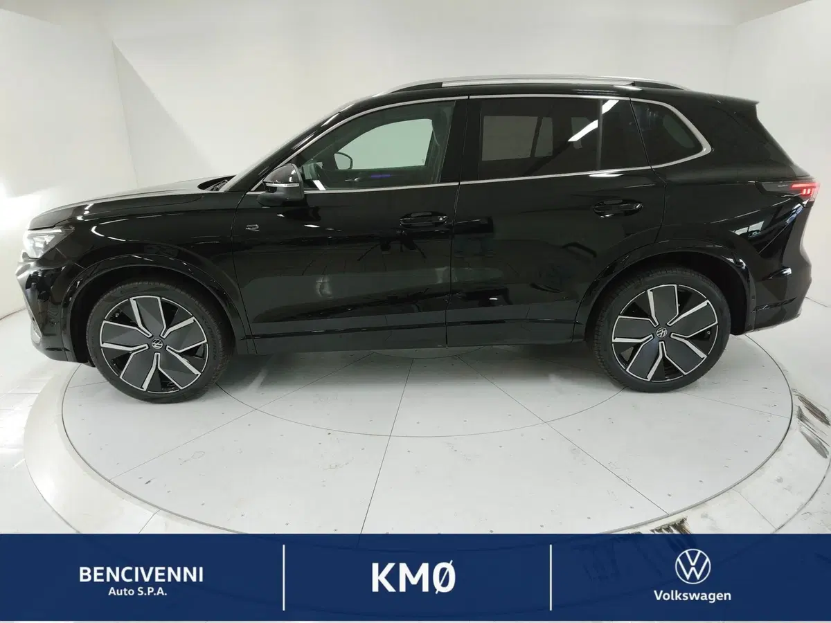 Volkswagen Tiguan nuova a Catanzaro (16)