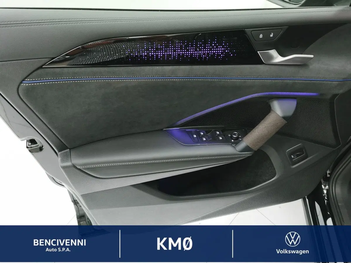 Volkswagen Tiguan nuova a Catanzaro (18)