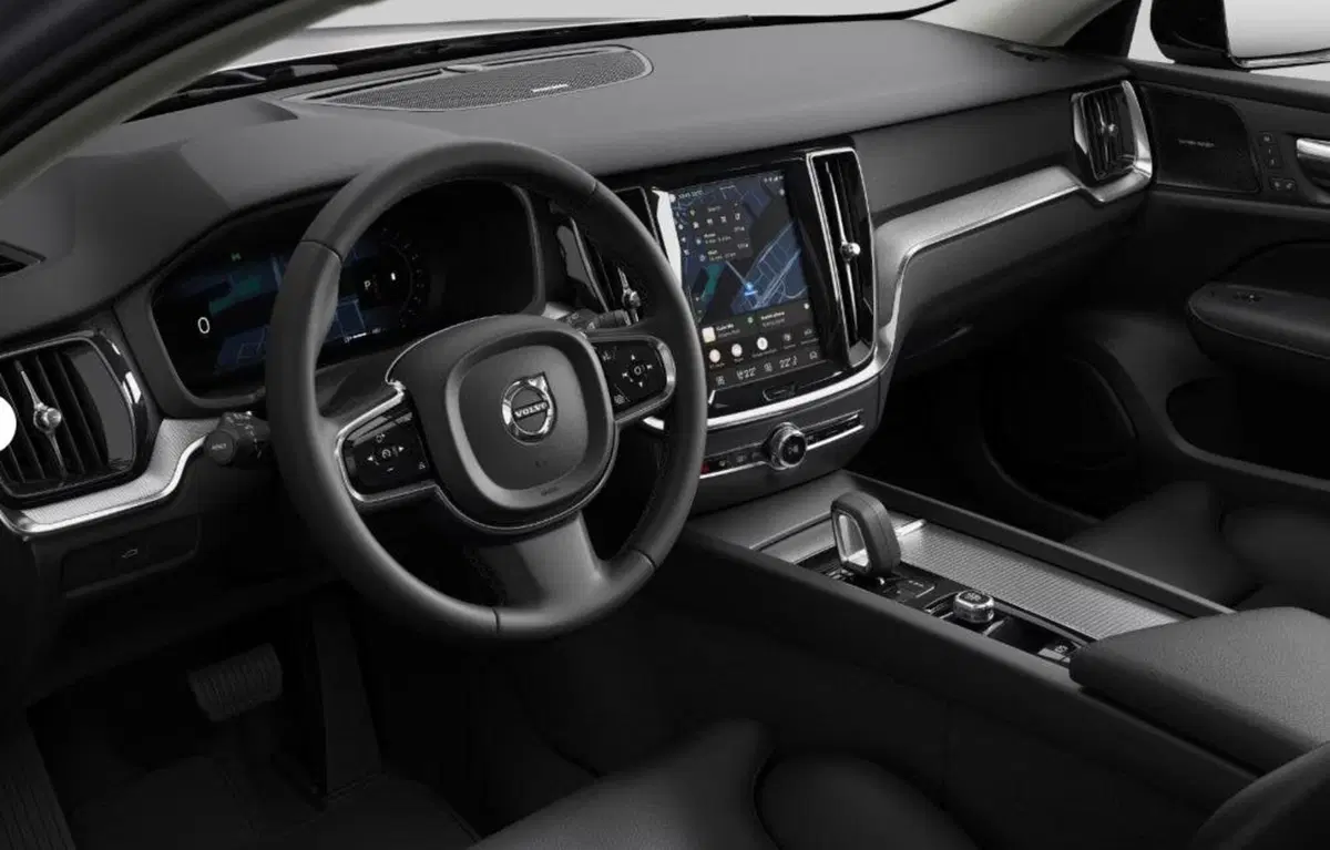 Volvo V60 nuova a Milano (15)