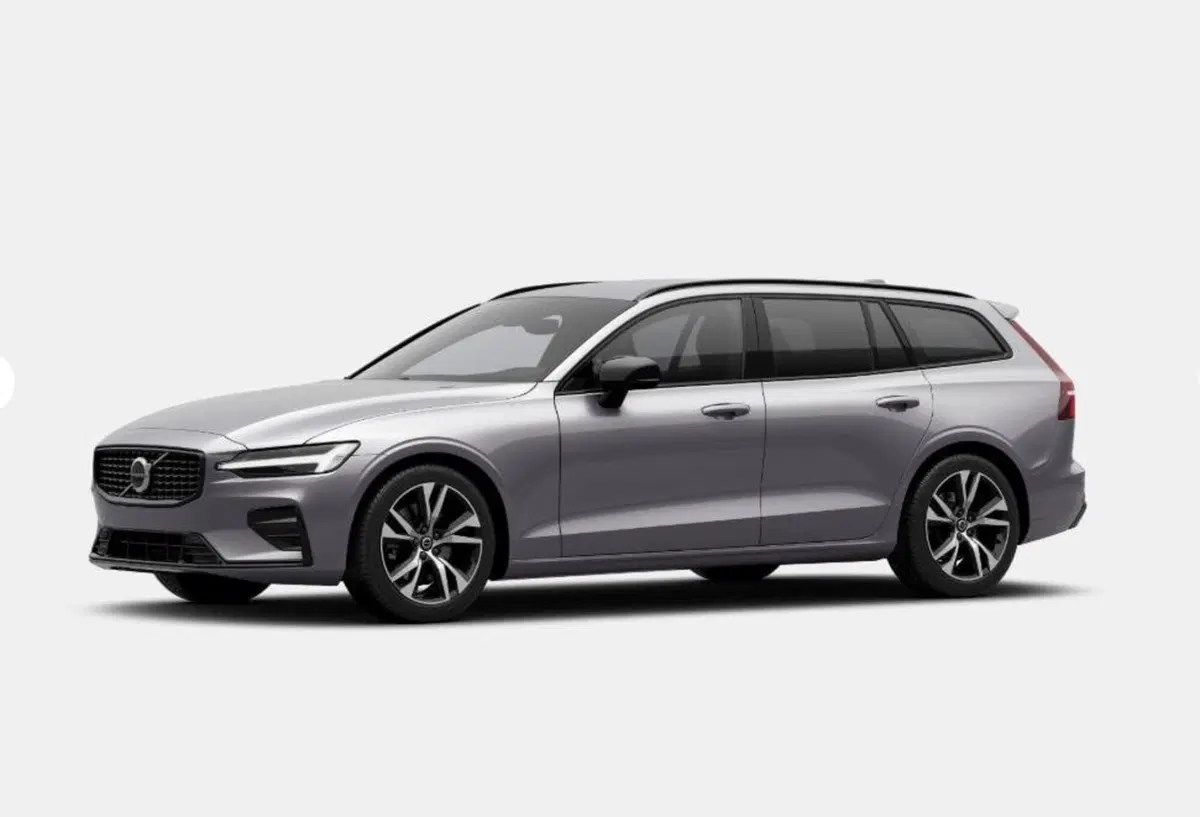 Volvo V60 nuova a Milano (8)