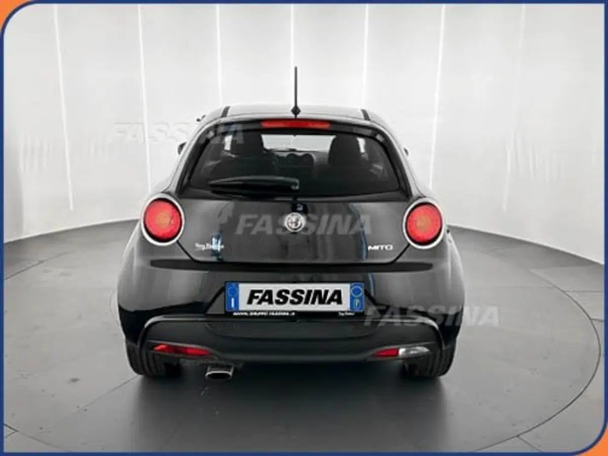 Alfa Romeo MiTo usata a Milano (5)