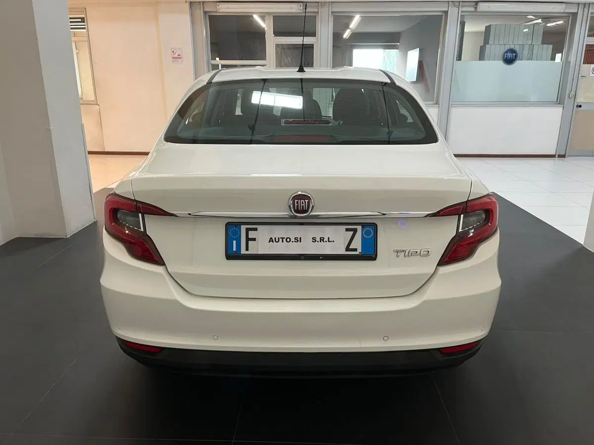 Fiat Tipo usata a Lucca (6)