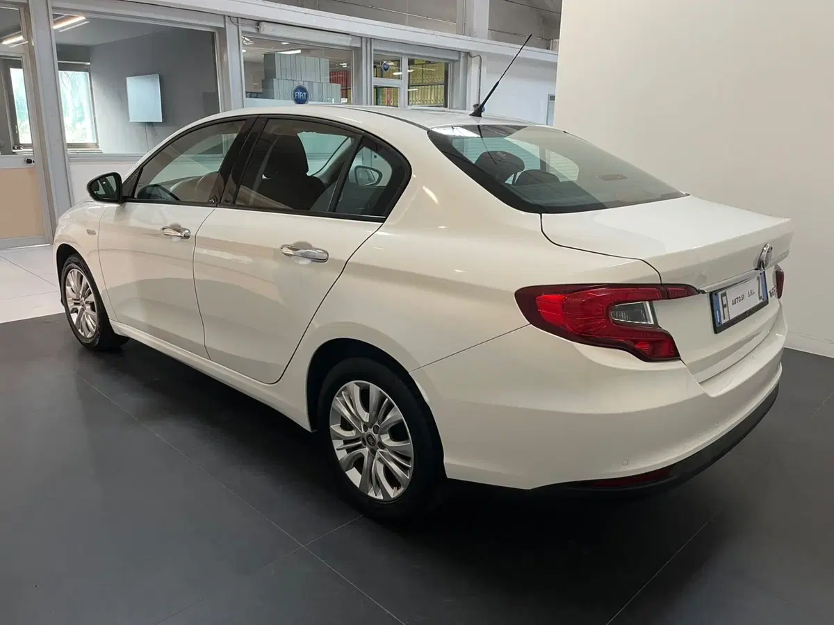 Fiat Tipo usata a Lucca (7)