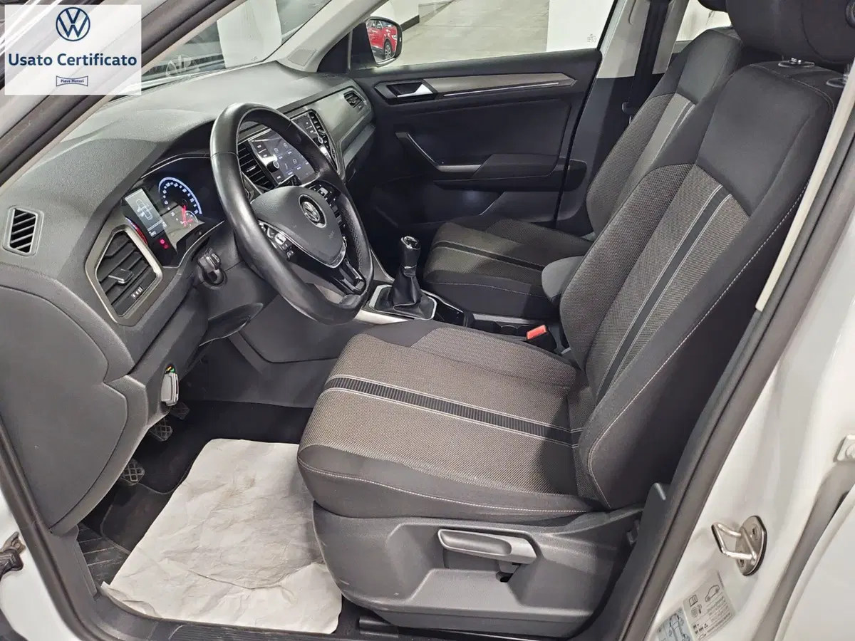 Volkswagen T-Roc usata a Genova (10)