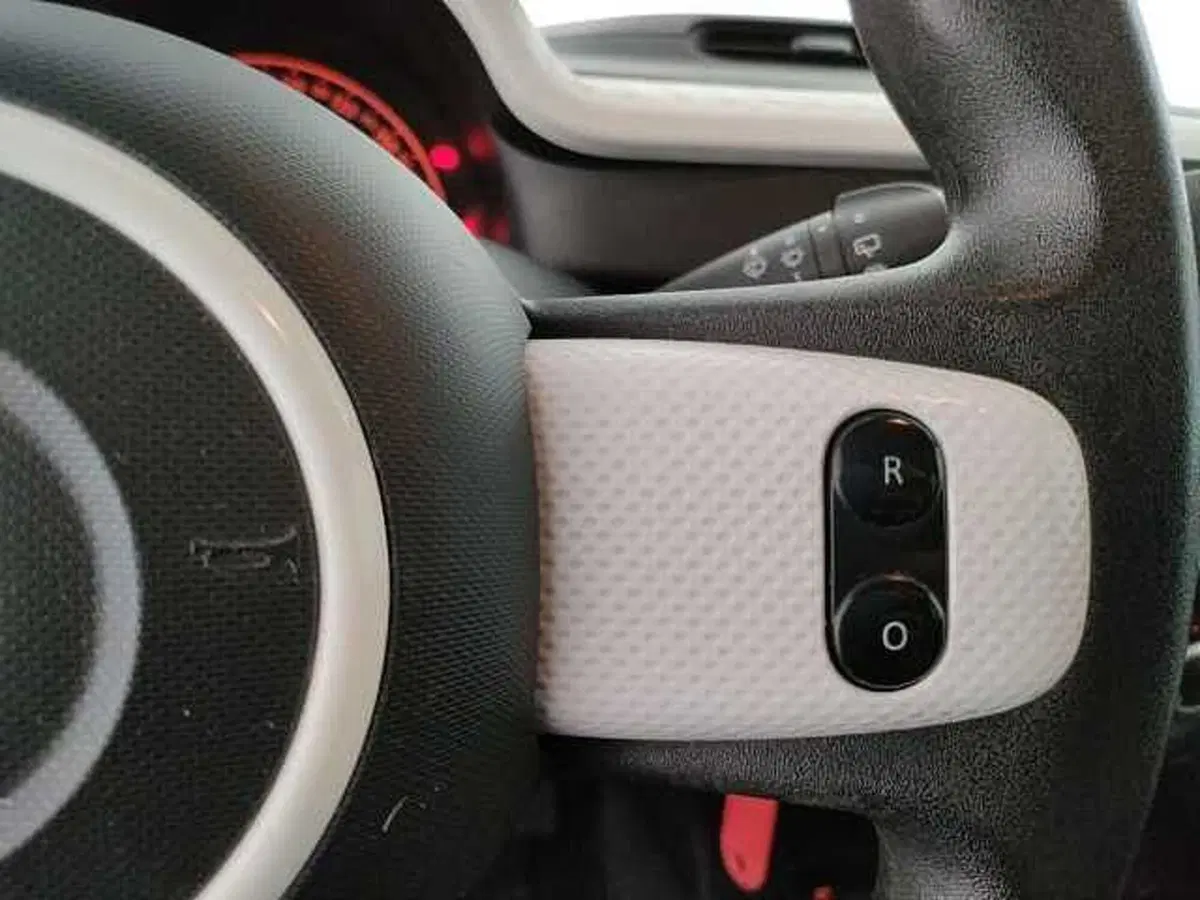 Renault Twingo usata a Caserta (19)