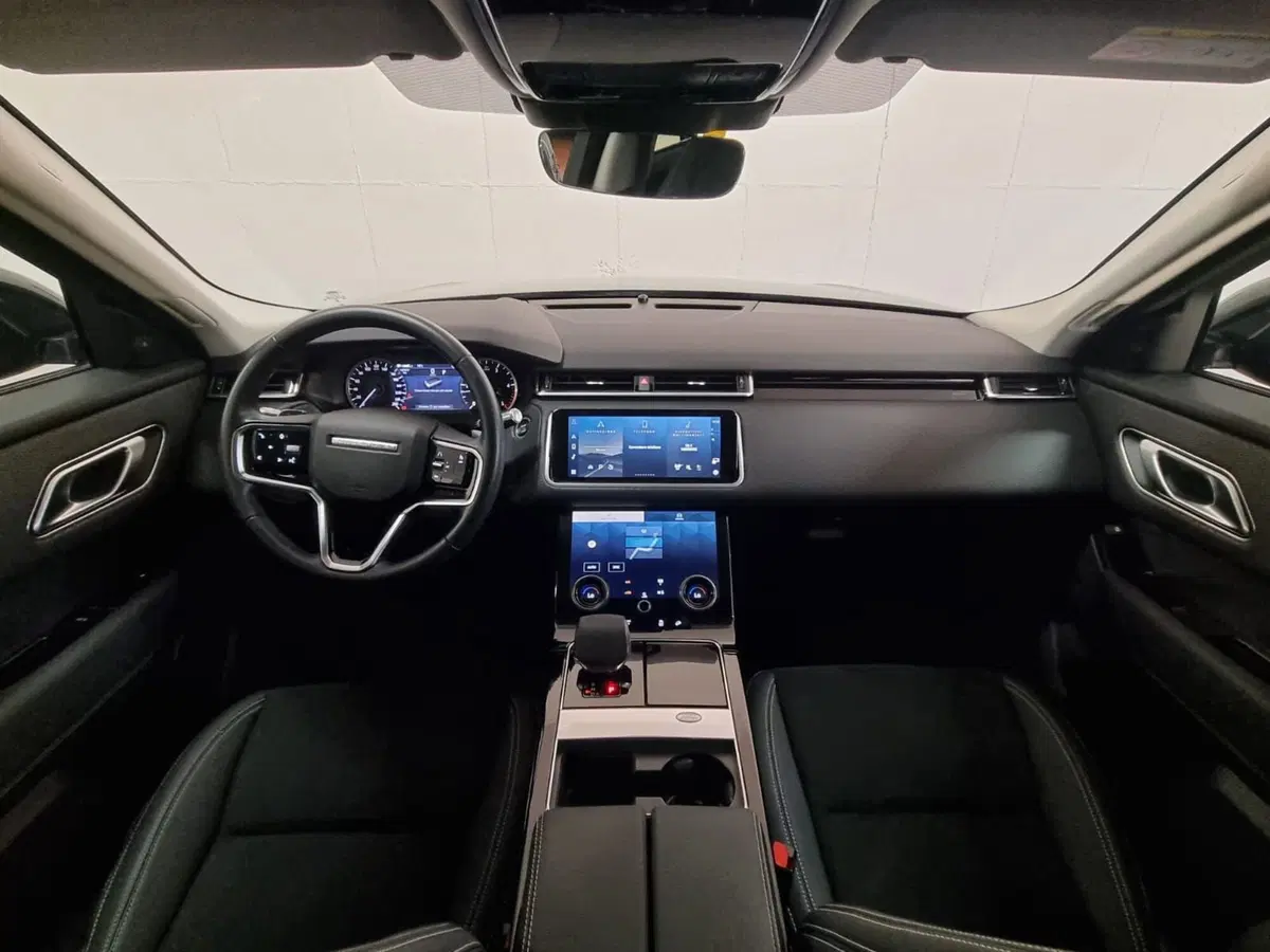Land Rover Range Rover Velar usata a Brescia (4)