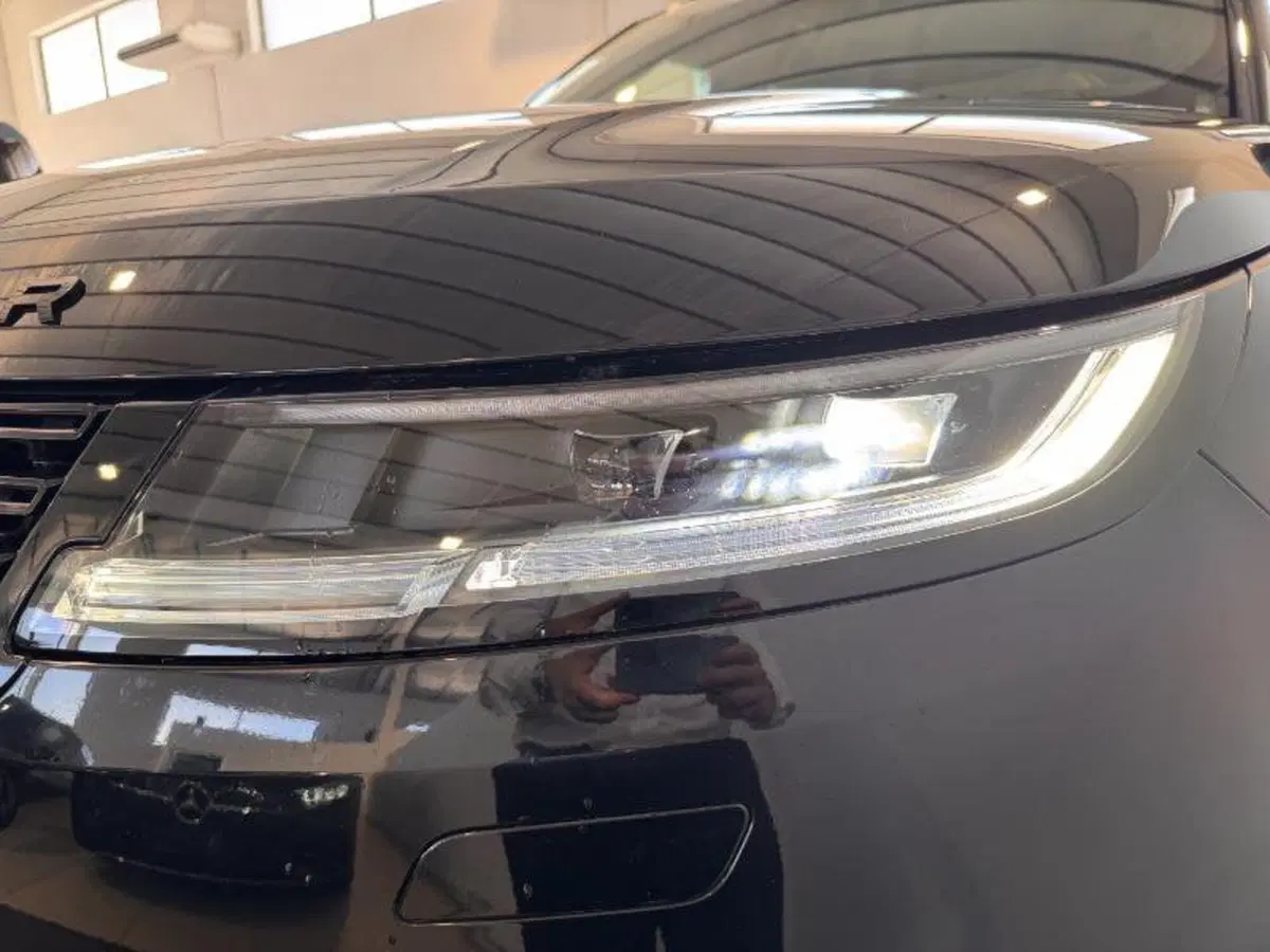 Land Rover Range Rover Sport usata a Venezia (9)