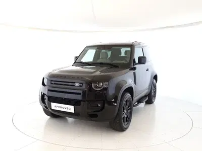 Land Rover Defender 90 3.0d i6 mhev SE awd 250cv auto del 2022 usata a Monza