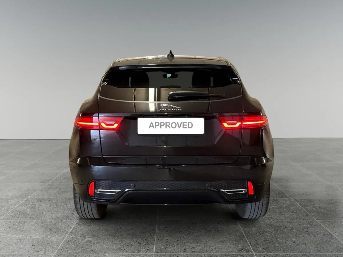 Jaguar E-Pace usata a Trento (7)