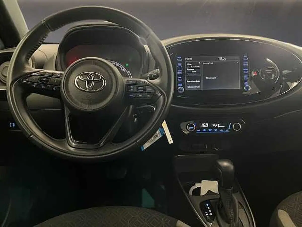 Toyota Aygo X usata a Bergamo (8)