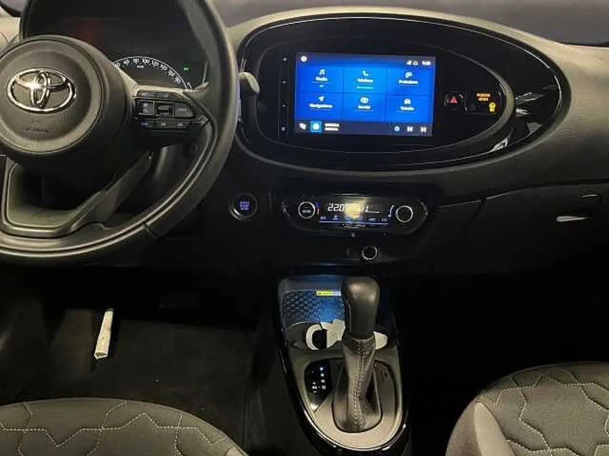 Toyota Aygo X usata a Bergamo (10)