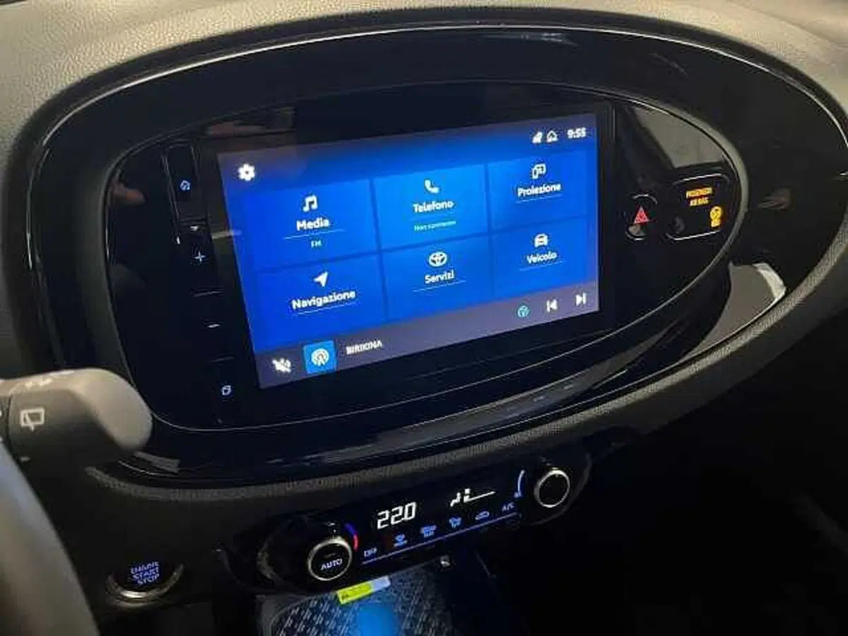 Toyota Aygo X usata a Bergamo (11)