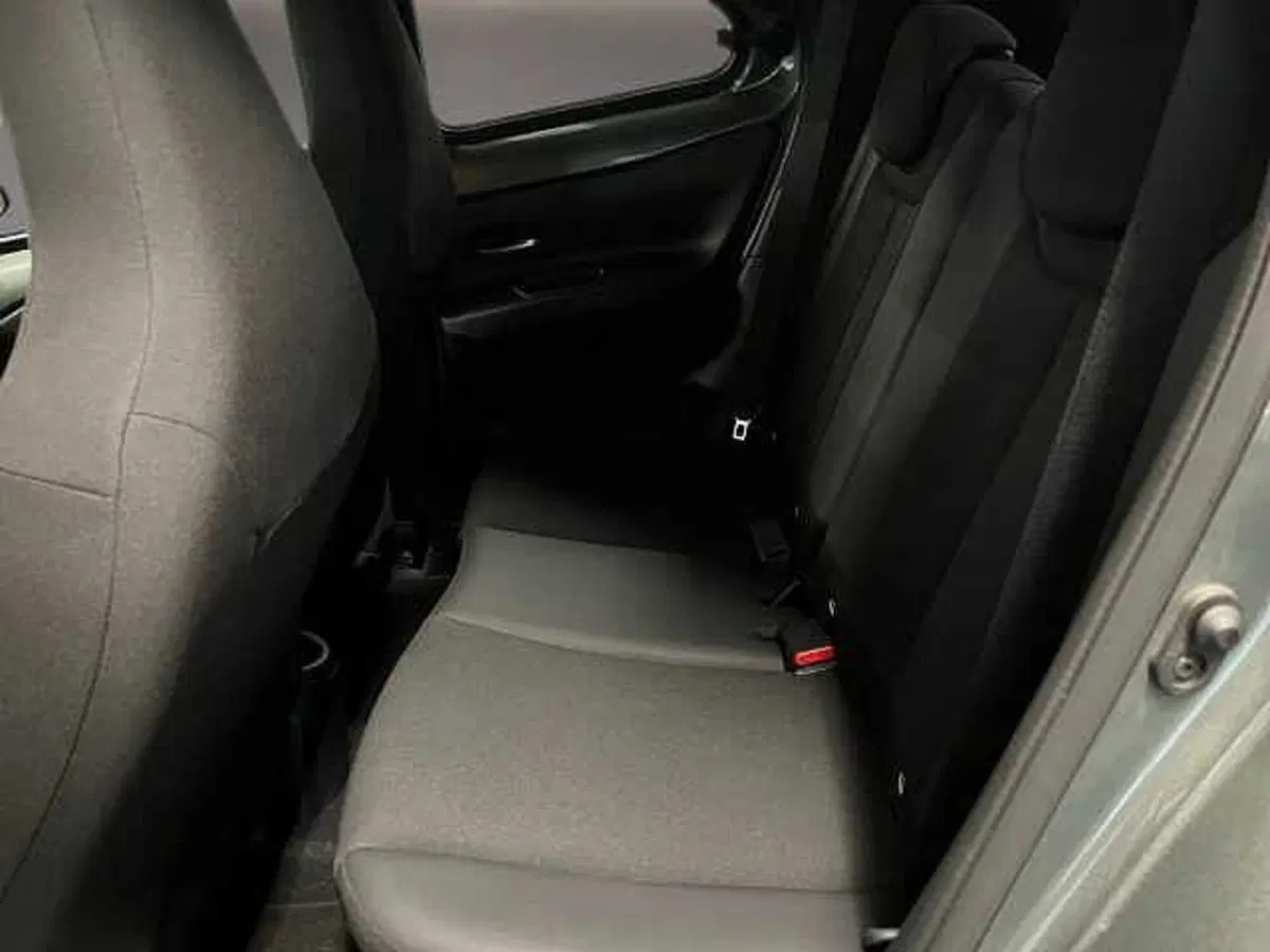 Toyota Aygo X usata a Bergamo (14)