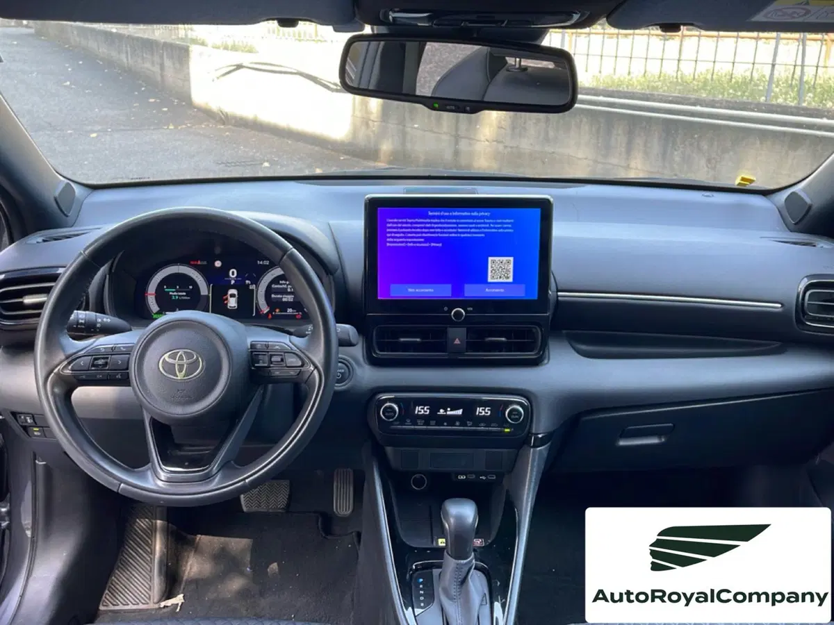 Toyota Yaris usata a Roma (11)