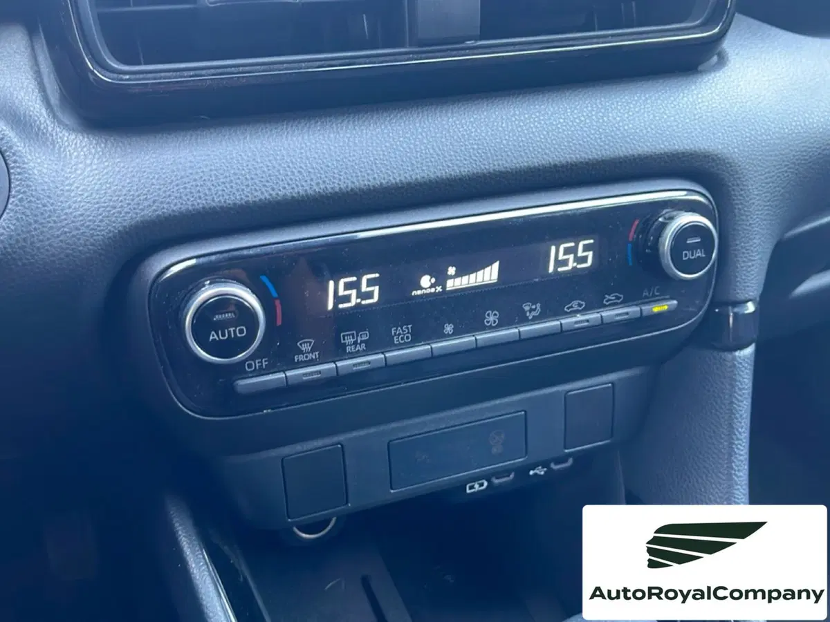 Toyota Yaris usata a Roma (16)