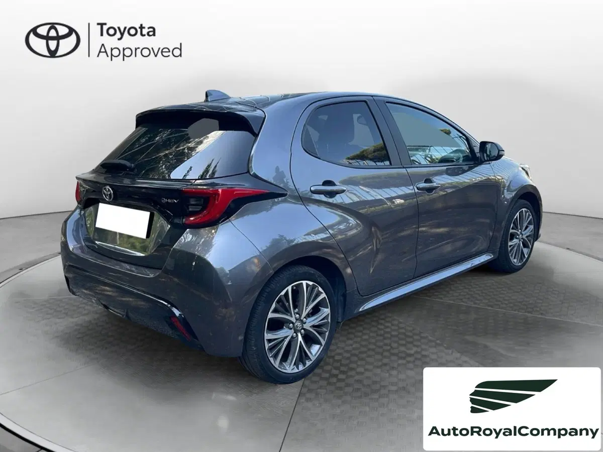 Toyota Yaris usata a Roma (6)