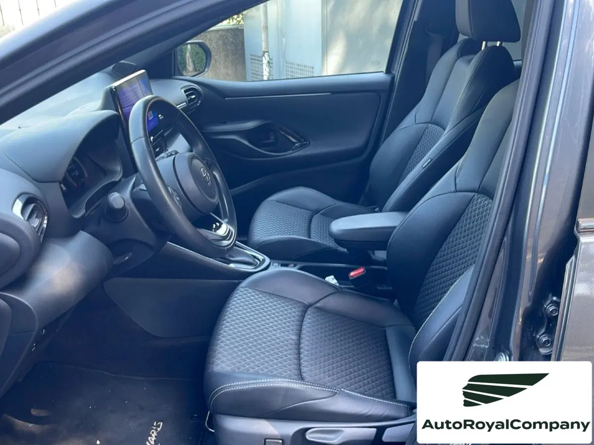Toyota Yaris usata a Roma (9)