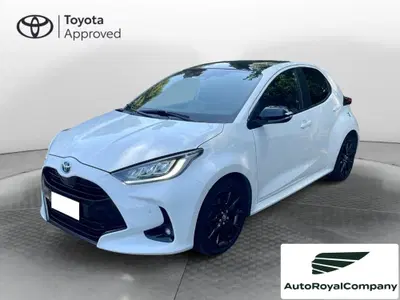 Toyota Yaris 1.5 Hybrid 5 porte Lounge del 2022 usata a Roma